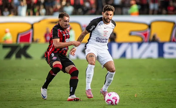  Vitória é derrotado pelo Corinthians e perde chance de deixar Z4