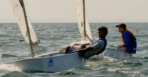  Tradicional Escola de Vela do Yacht Clube da Bahia abre inscrições para crianças entre 8 e 12 anos