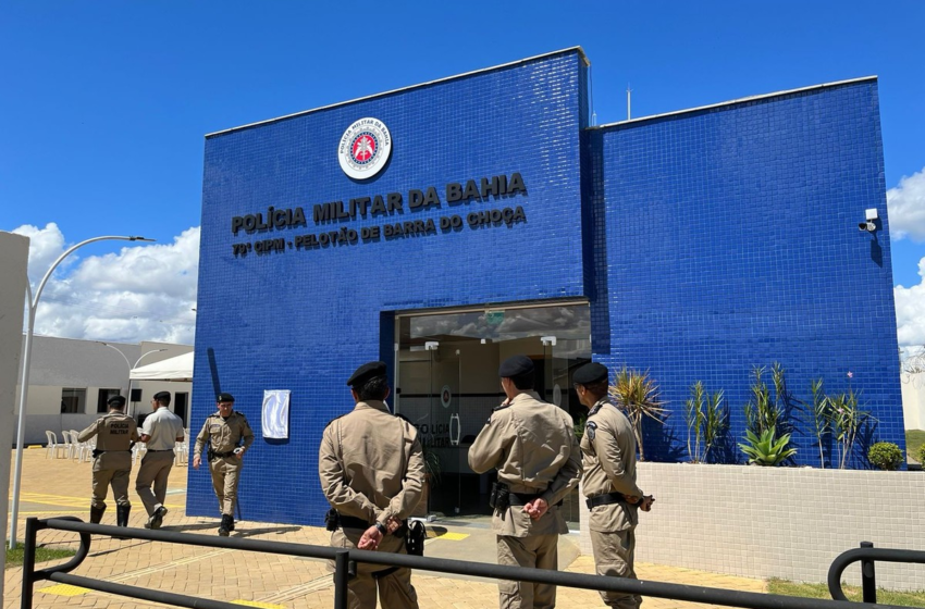  Idosa de 73 anos é encontrada morta com marcas de facadas dentro de casa na Bahia