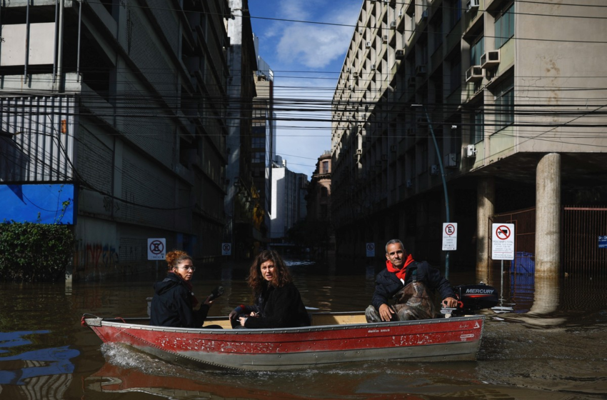  Prefeitura de Porto Alegre abre comporta para esvaziar capital gaúcha; SIGA